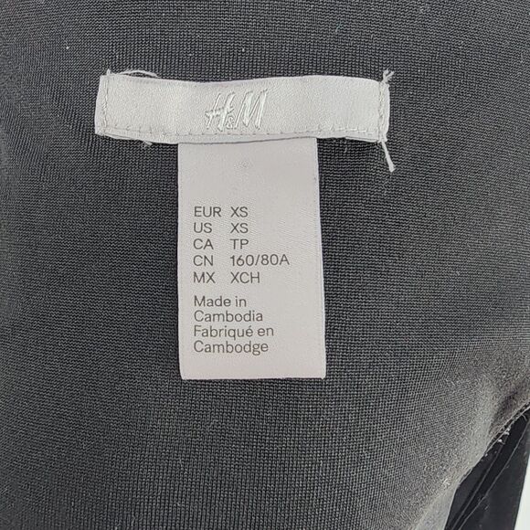 Black H&M Velvet Tank top (xs} - Picture 3 of 3